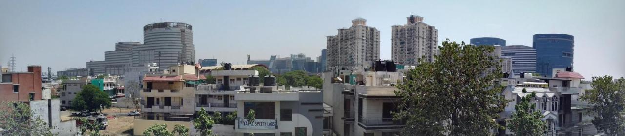 Enkay Residency V Block-Cyber City Gurgaon Eksteriør billede
