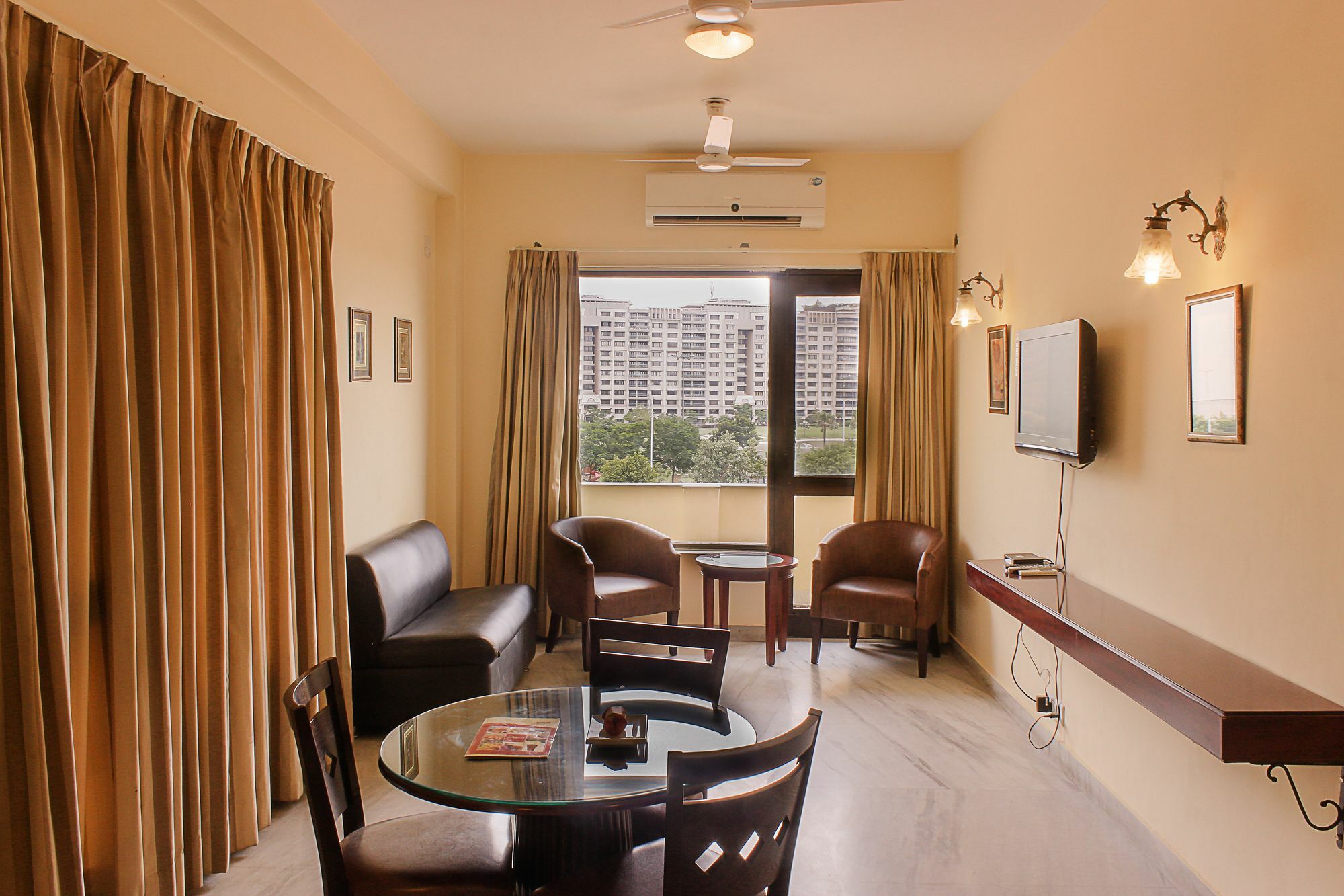 Enkay Residency V Block-Cyber City Gurgaon Eksteriør billede